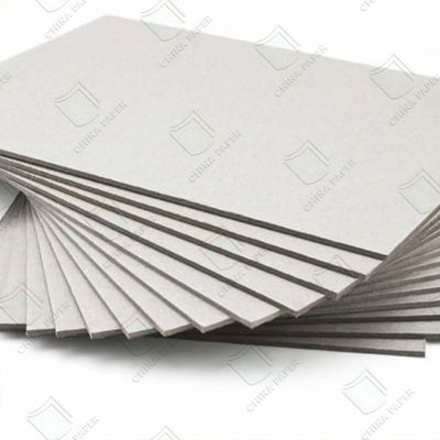 গুণ 300-1000gsm গ্রে চিপ বোর্ড শীট মসৃণ পৃষ্ঠ প্যাকেজিং বাক্সের জন্য উচ্চ অনমনীয়তা কারখানা